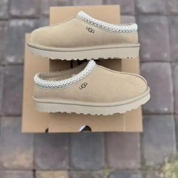 UGG Tasman Slipper Chestnut - Picture 2 of 4